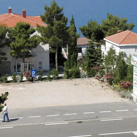 Guest house By The Sea Starigrad, Paklenica - 3333 Starigrad Paklenica