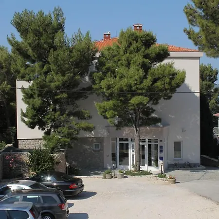 By The Sea Starigrad, Paklenica - 3333 Guest house